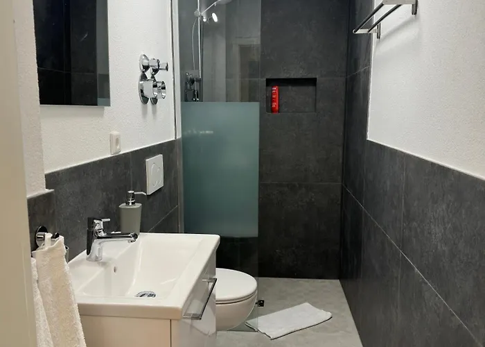 Villa Hilden Apartament *